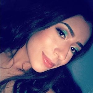 Meet your Posher, Martha